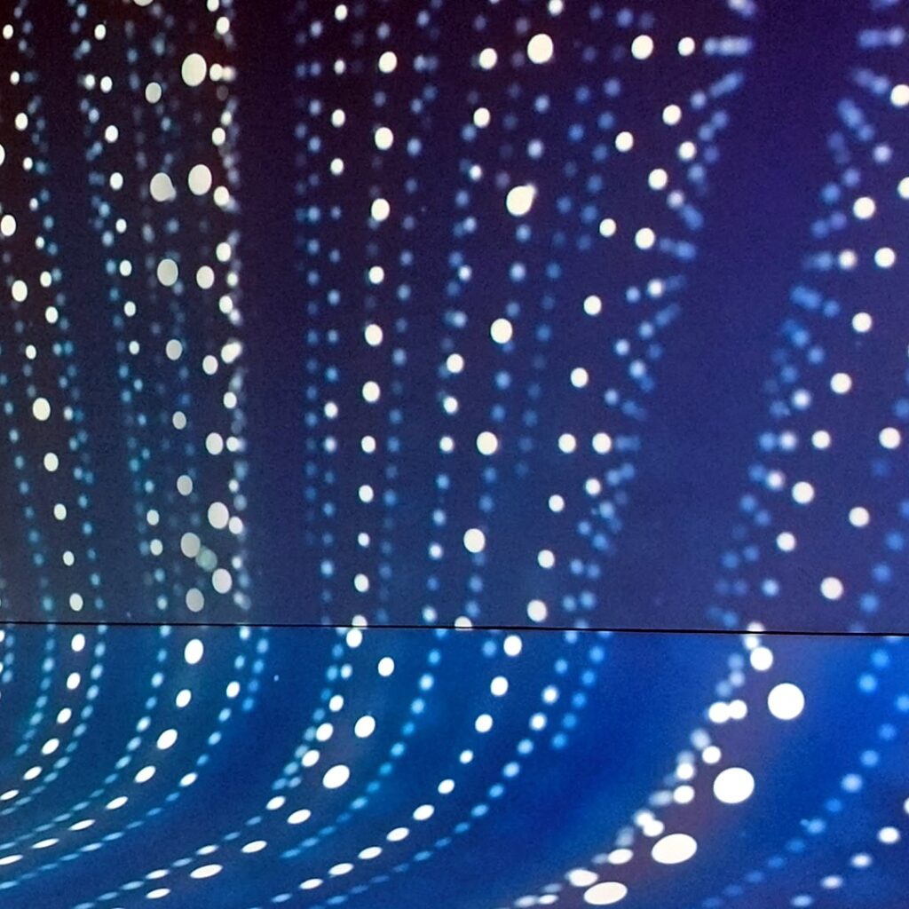 Lichtinstallation an der Decke des Seoul-Sky-Observatoriums