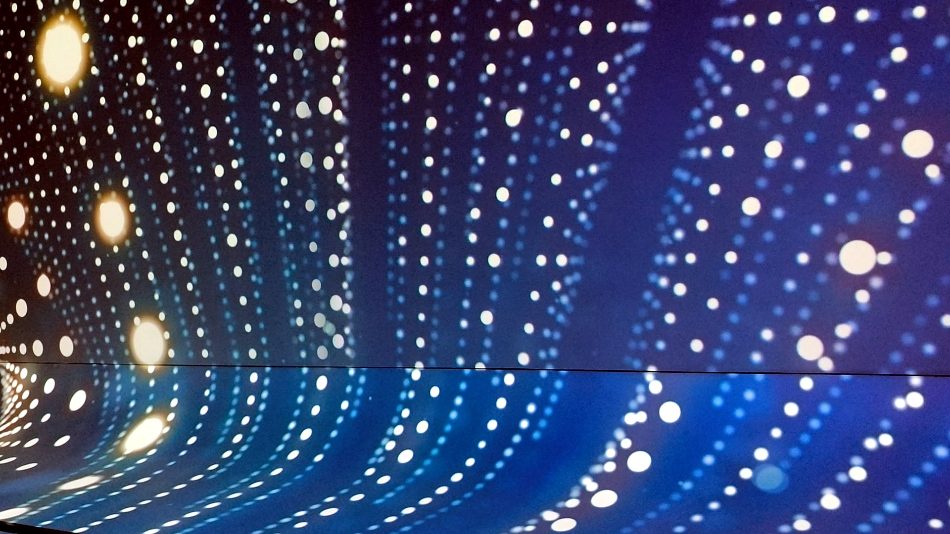 Lichtinstallation an der Decke des Seoul-Sky-Observatoriums