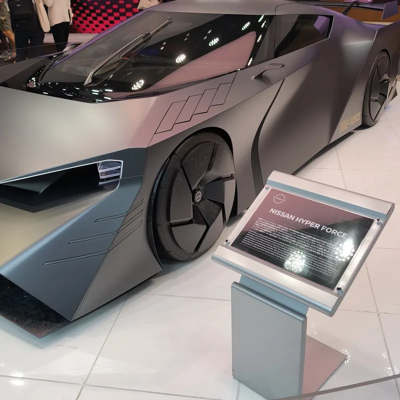 Concept Car in einem Marken-Showroom in Tokio: Japans Mobilität von morgen, Juli 2025